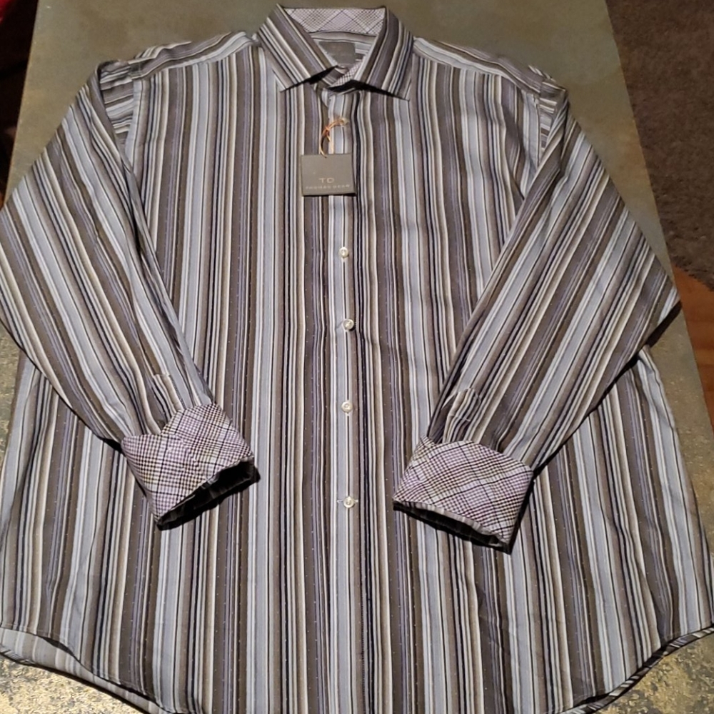 NWT  Dress shirt sz. EX-LARGE